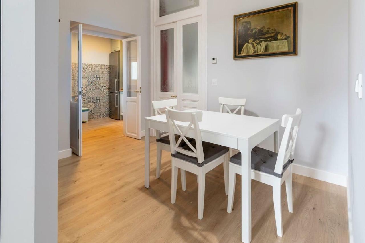 Apartamentos Casa Carre 1893 Santoña Exteriör bild