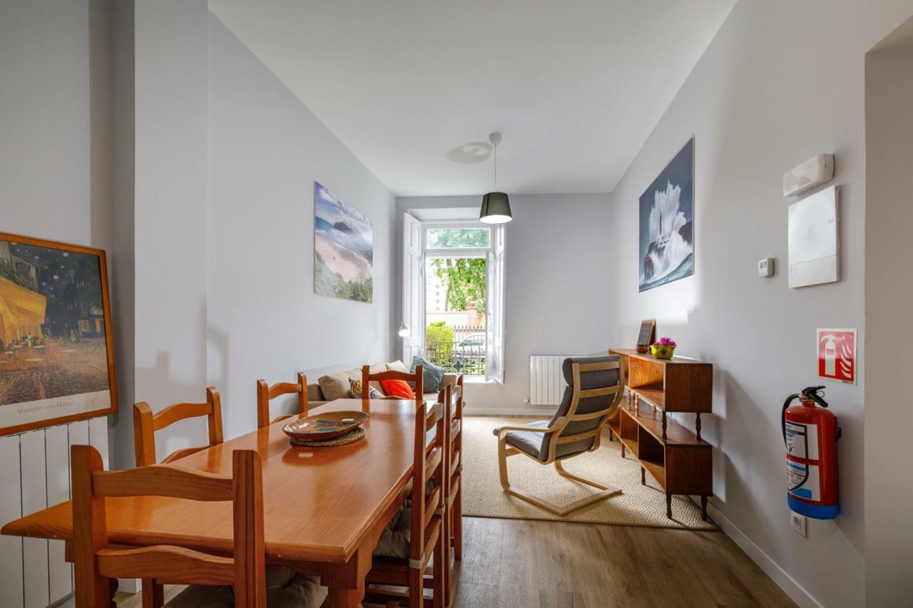 Apartamentos Casa Carre 1893 Santoña Exteriör bild