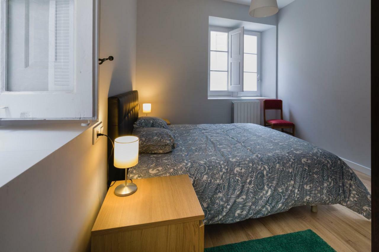 Apartamentos Casa Carre 1893 Santoña Exteriör bild