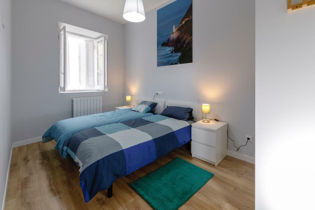 Apartamentos Casa Carre 1893 Santoña Exteriör bild
